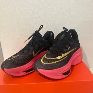 Women Alphafly 6.5
